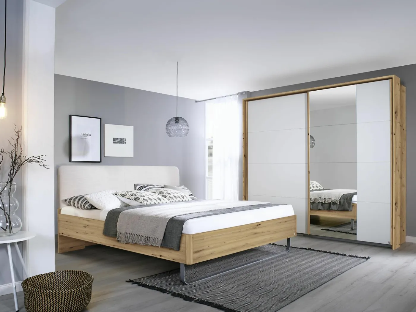 Bett COLOMBO