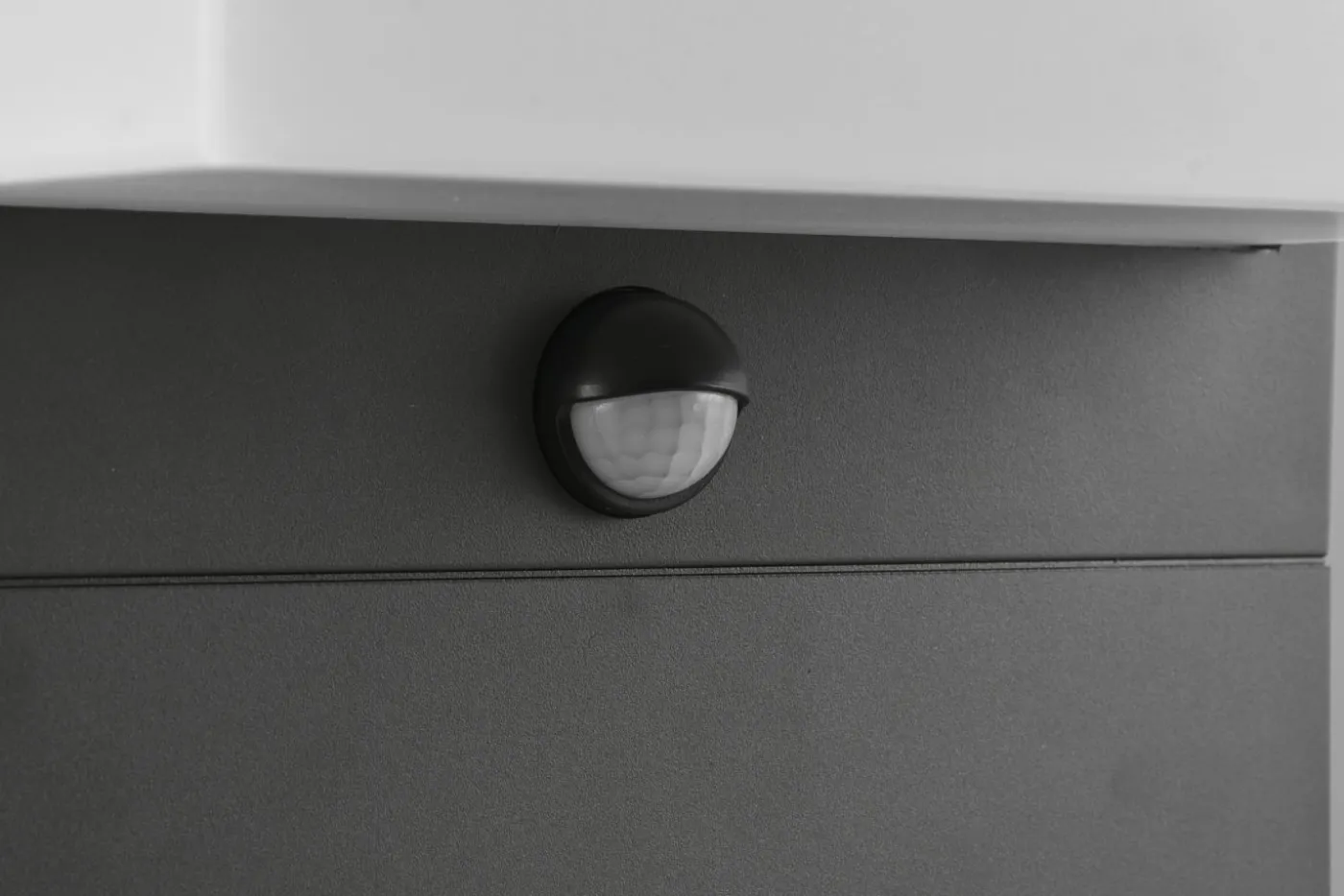 LED Wegeleuchte mit Bewegungssensor NESTOS