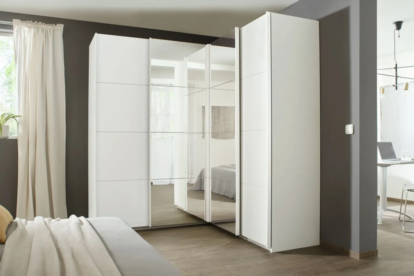 Rauch Schwebetüreneckschrank QUADRA* Kleiderschränke